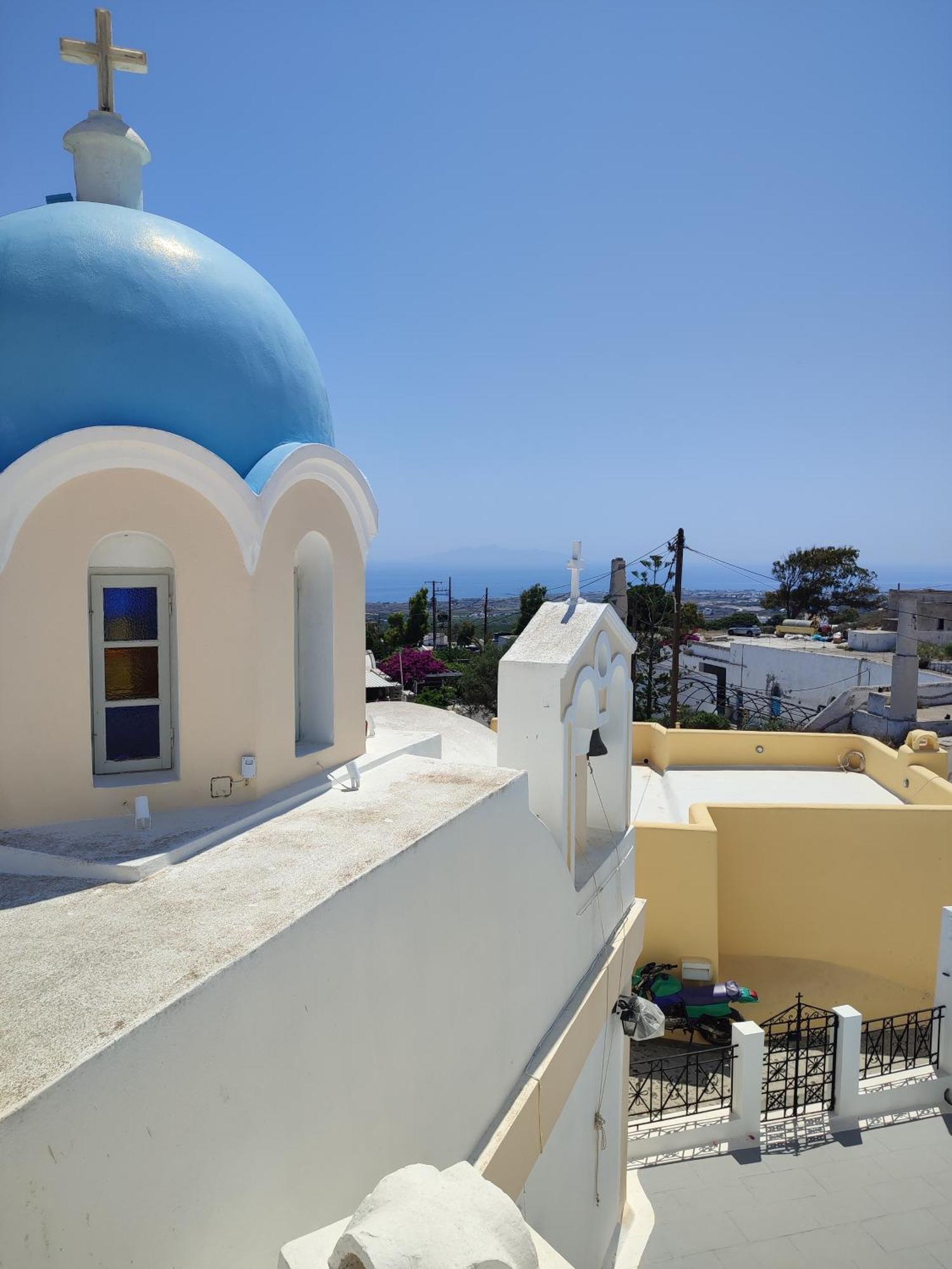 Central Santorini Serenity Rooms Fira  Esterno foto